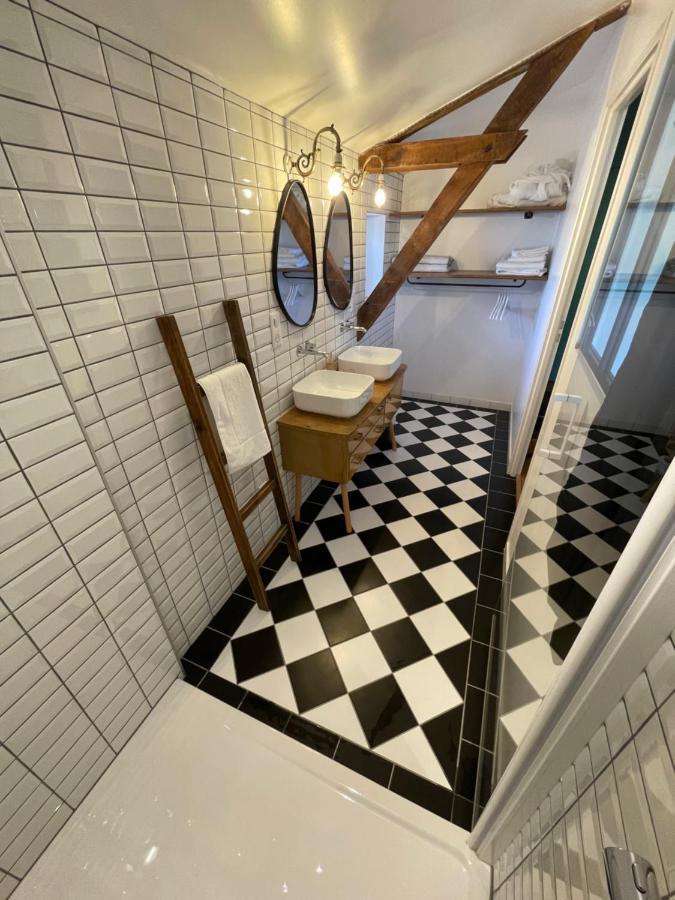 O Trois Puits Hotell Laburgade Exteriör bild