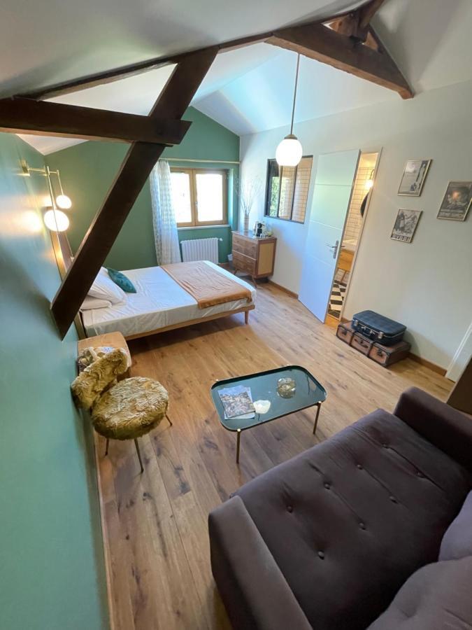 O Trois Puits Hotell Laburgade Exteriör bild